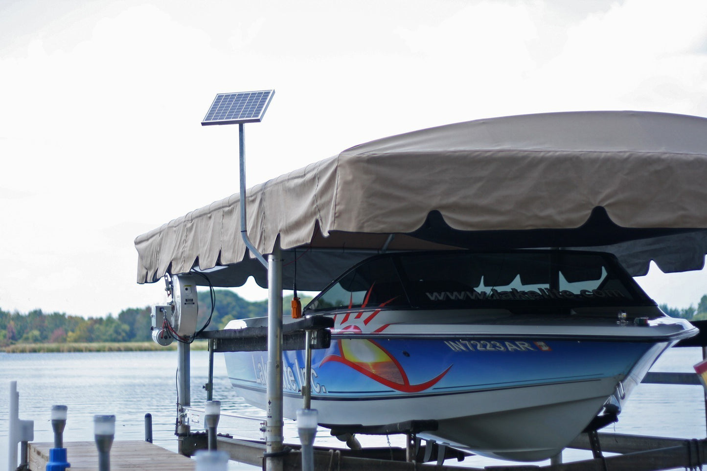 All Manufacturers | Power Unit | Solar Panel | 10-Watt, 12 Volt Solar Panel w/ Mounting Hardware