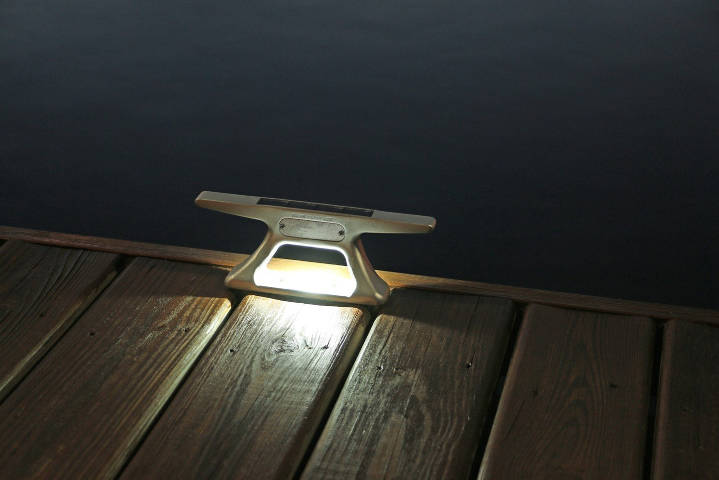 All Manufacturers | Dock | Dock Parts | 10" Aluminum Solar Cleat Light